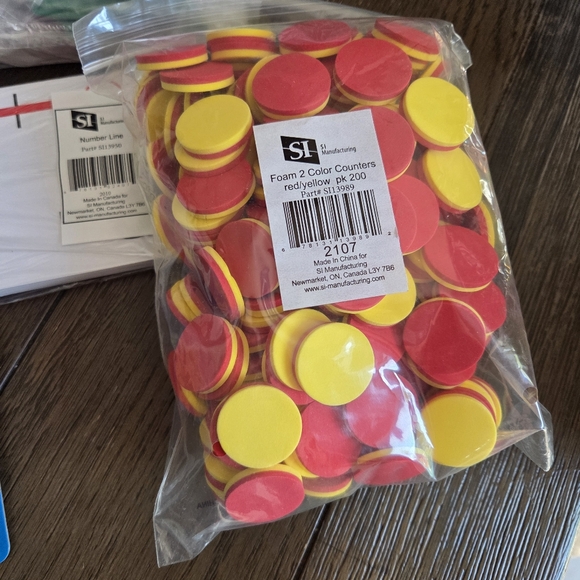 NEW SI Manufacturing Learning Resources Base 10 & More Grade 2 Math Set - Picture 4 of 7